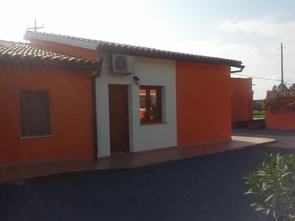 Agriturismo Santa Barbara Sarroch Rum bild